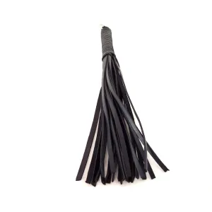 Rouge Flogger. Leather Spiral Black
