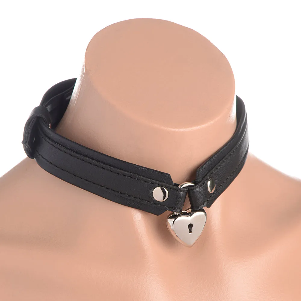 STRICT Locking Heart Collar